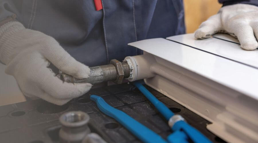 Professional water heater repair services in Irving, IL